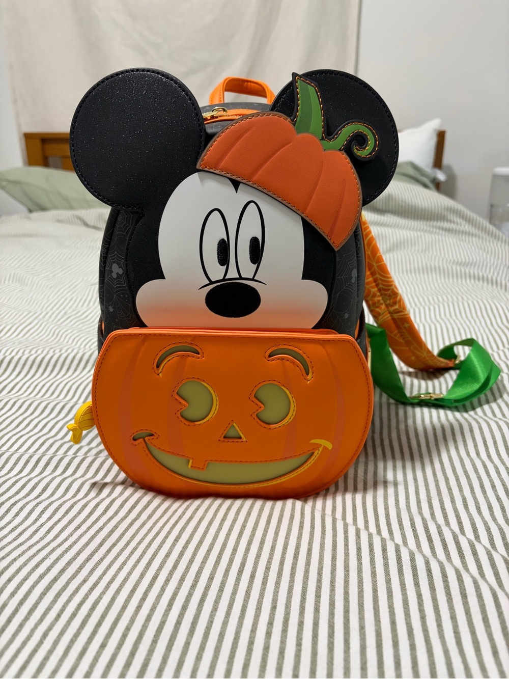 Loungefly Halloween Pumpkin Mickey Backpack